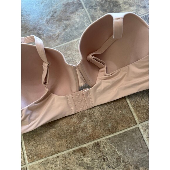 Skims Fits Everybody T-shirt Demi Bra Mica Size 44D - Picture 7 of 8